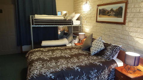 Allamar Motel - Melbourne Tourism 30