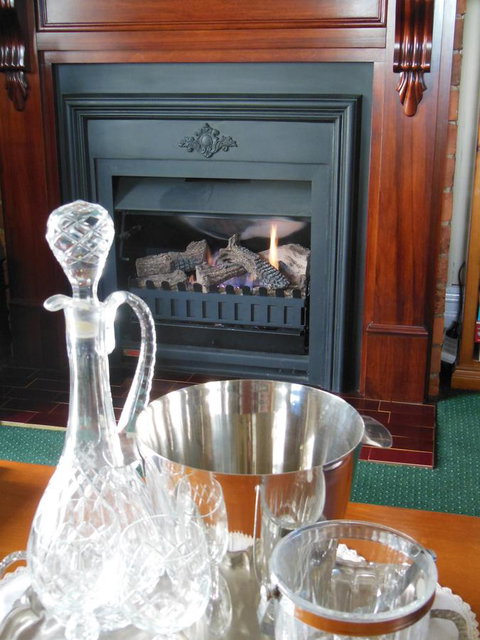 Airleigh-Rose Cottage - Melbourne Tourism 30