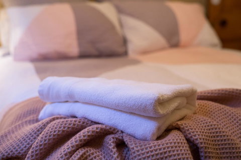 Airleigh-Rose Cottage - Melbourne Tourism 22