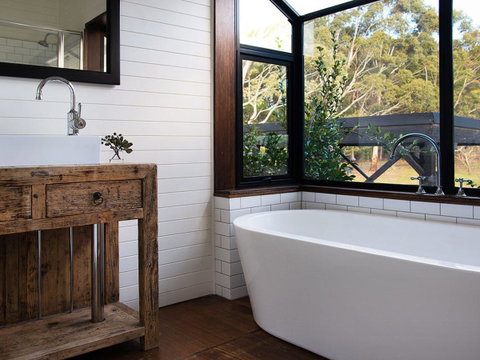 Green Gully House - Melbourne Tourism 3