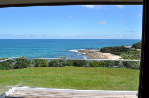 Points South By The Sea - Melbourne Tourism 21