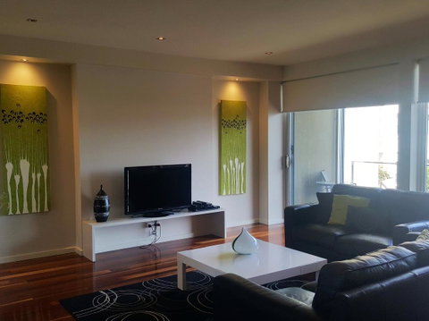 104 On Merri Apartments - Melbourne Tourism 20