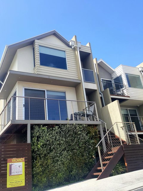 104 On Merri Apartments - Melbourne Tourism 12