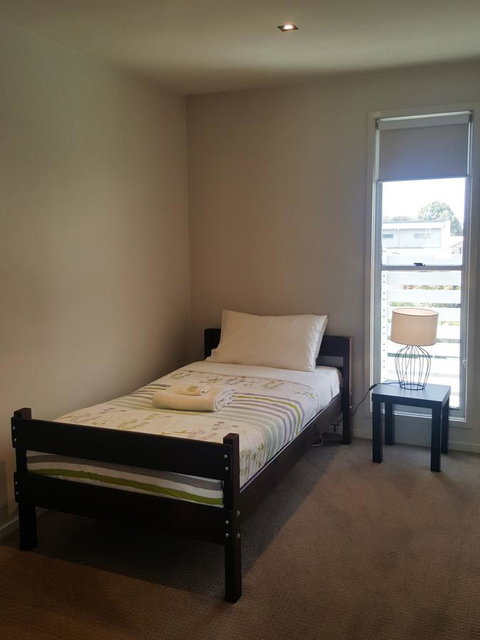 104 On Merri Apartments - Melbourne Tourism 24