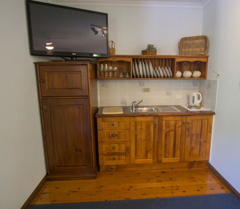 Debbie\'s Place - Melbourne Tourism 44
