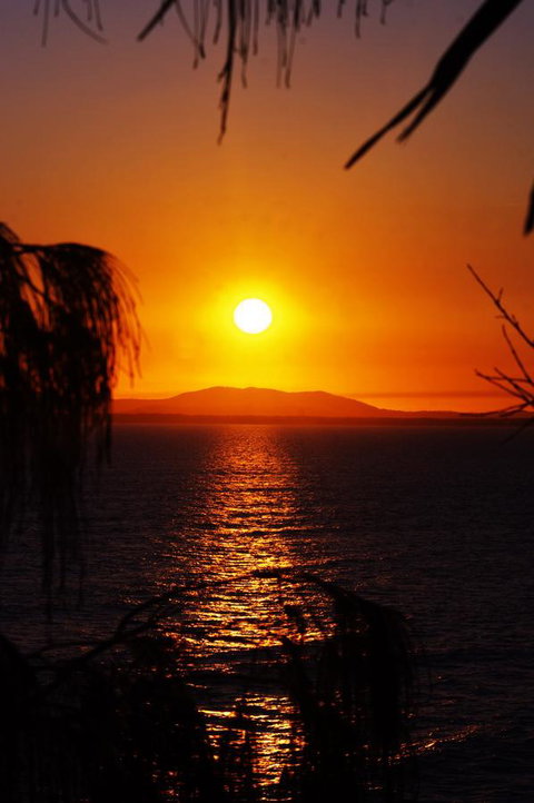 Backpackers At 1770 - Melbourne Tourism 23