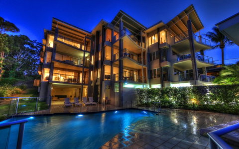 Rainbow Ocean Palms Resort - Melbourne Tourism 14