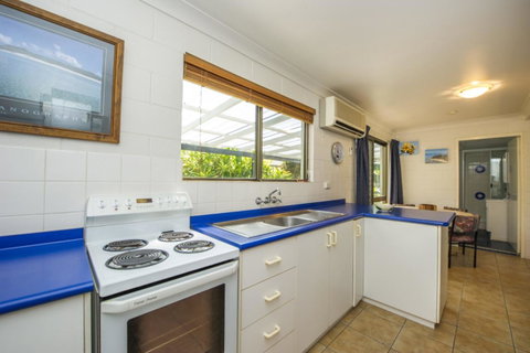 Magnetic North Apartment 1 - Melbourne Tourism 7