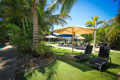 Edge On Beaches Agnes Waters 1770 - Melbourne Tourism 1