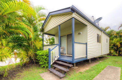 Alex Beach Cabins And Tourist Park - Melbourne Tourism 30