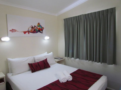 Alex Beach Cabins And Tourist Park - Melbourne Tourism 39