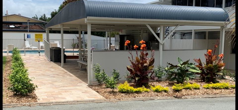 Alex Beach Cabins And Tourist Park - Melbourne Tourism 4