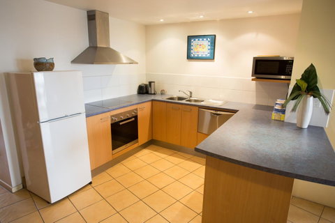 Northpoint Holiday Apartments - Melbourne Tourism 6