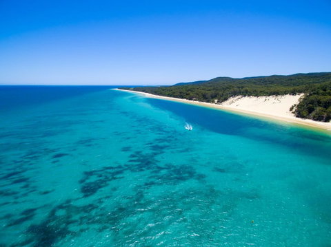 Castaways Moreton Island - Melbourne Tourism 4