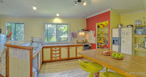 KiteSurf 1770 Beach House - Melbourne Tourism 7