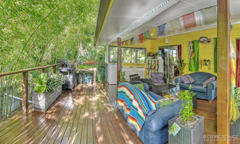 KiteSurf 1770 Beach House - Melbourne Tourism 0