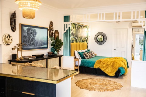 NOMAD - Luxe Apartment - Melbourne Tourism 0