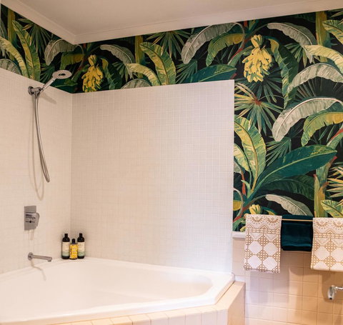 NOMAD - Luxe Apartment - Melbourne Tourism 11