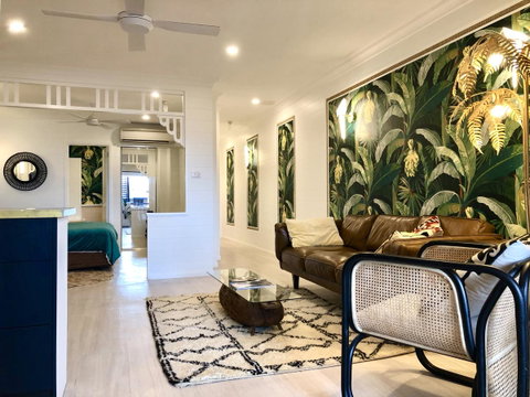 NOMAD - Luxe Apartment - Melbourne Tourism 24