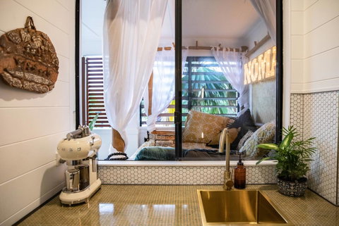 NOMAD - Luxe Apartment - Melbourne Tourism 10