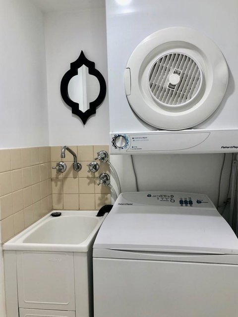 NOMAD - Luxe Apartment - Melbourne Tourism 40