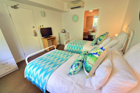 Mango Lagoon Sunbird Retreat - Melbourne Tourism 17
