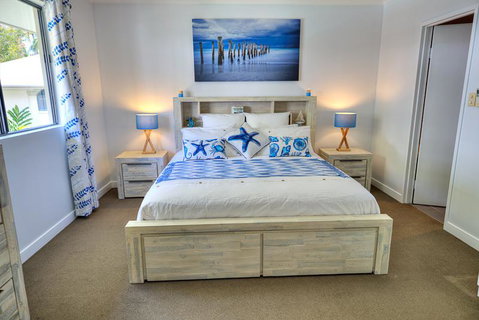Mango Lagoon Sunbird Retreat - Melbourne Tourism 2