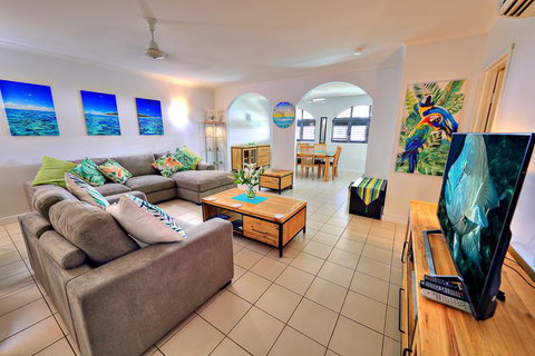 Mango Lagoon Sunbird Retreat - Melbourne Tourism 4