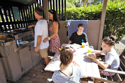 The Islander Noosa Resort - Melbourne Tourism 38