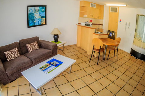 Grand Palais Boolarong Beachside Apartments - Melbourne Tourism 15
