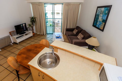 Grand Palais Boolarong Beachside Apartments - Melbourne Tourism 10