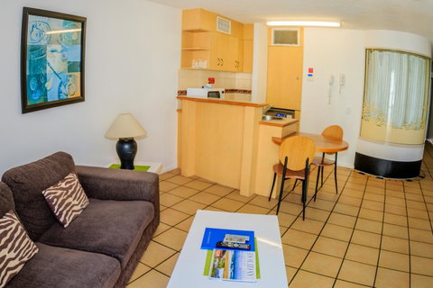 Grand Palais Boolarong Beachside Apartments - Melbourne Tourism 38