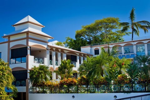 Regal Port Douglas - Melbourne Tourism 23