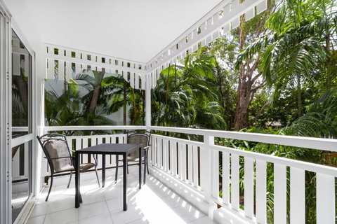 The White House Port Douglas - Melbourne Tourism 25