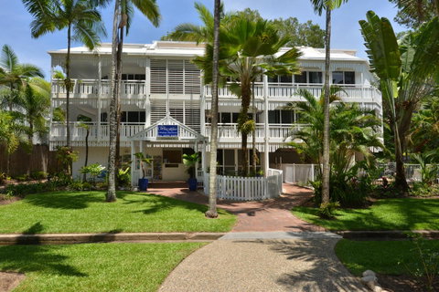 The White House Port Douglas - Melbourne Tourism 0