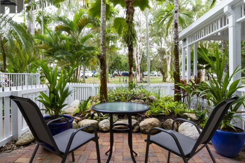 The White House Port Douglas - Melbourne Tourism 9