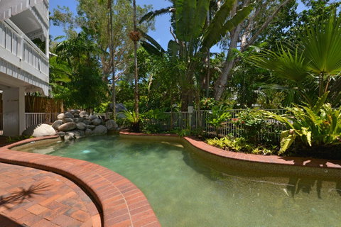 The White House Port Douglas - Melbourne Tourism 17