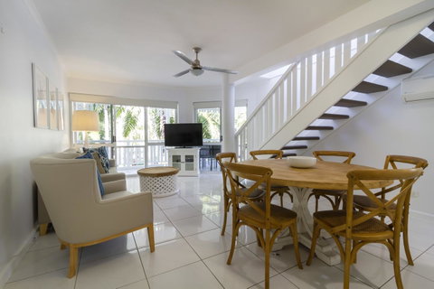 The White House Port Douglas - Melbourne Tourism 7