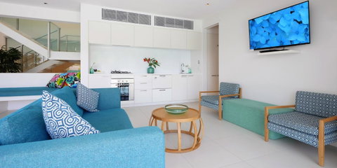 Pool Resort Port Douglas - Melbourne Tourism 5