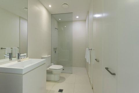 Pool Resort Port Douglas - Melbourne Tourism 25