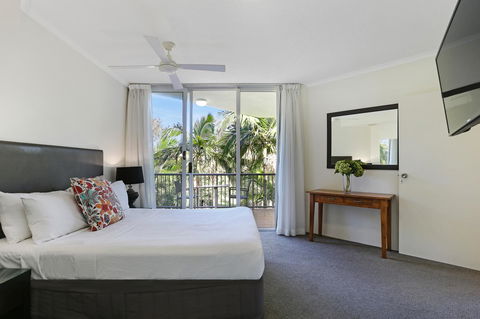 Noosa Tropicana - Melbourne Tourism 41