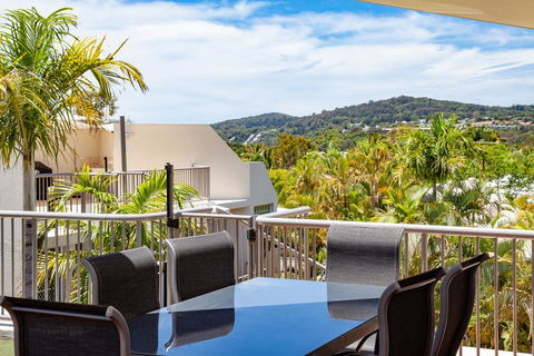 Noosa Tropicana - Melbourne Tourism 36