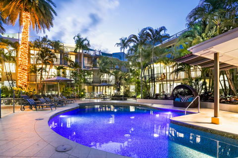 Noosa Tropicana - Melbourne Tourism 6