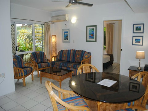 The Port Douglas Queenslander - Melbourne Tourism 21