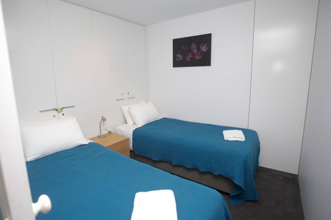 Circle Luxury Holidays - Melbourne Tourism 7