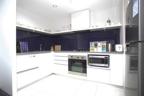 Circle Luxury Holidays - Melbourne Tourism 8