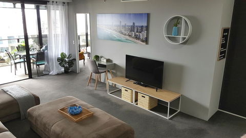 Circle Luxury Holidays - Melbourne Tourism 15