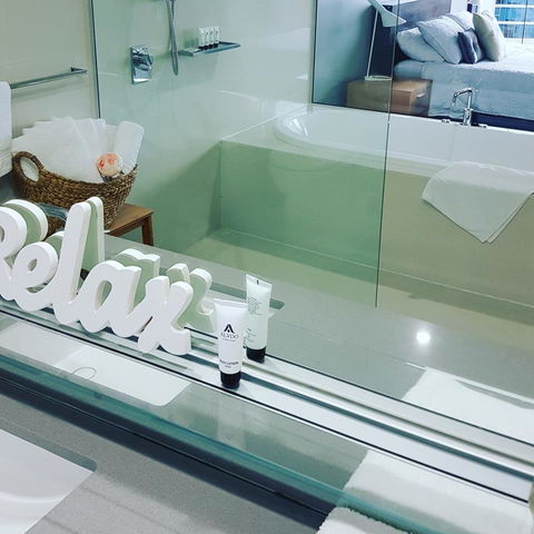 Circle Luxury Holidays - Melbourne Tourism 24