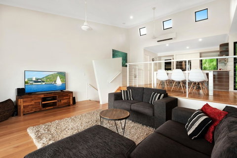 Shorelines - Melbourne Tourism 11