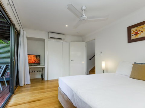 Shorelines - Melbourne Tourism 42